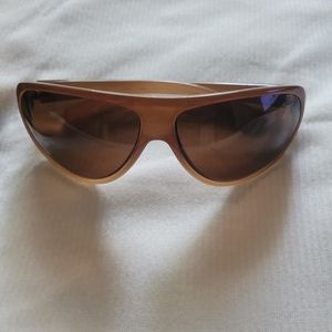 Guess sunglasses with case